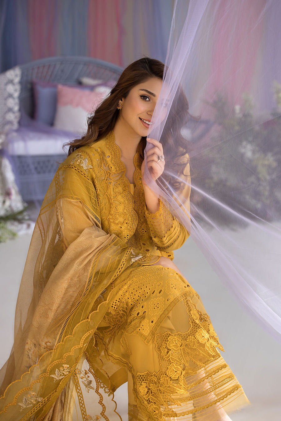 Sobia nazir luxury lawn 25