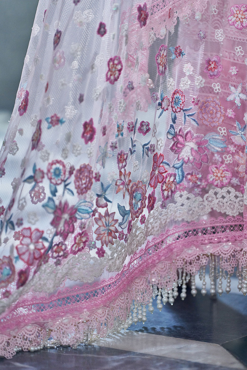 Sobia nazir luxury 26