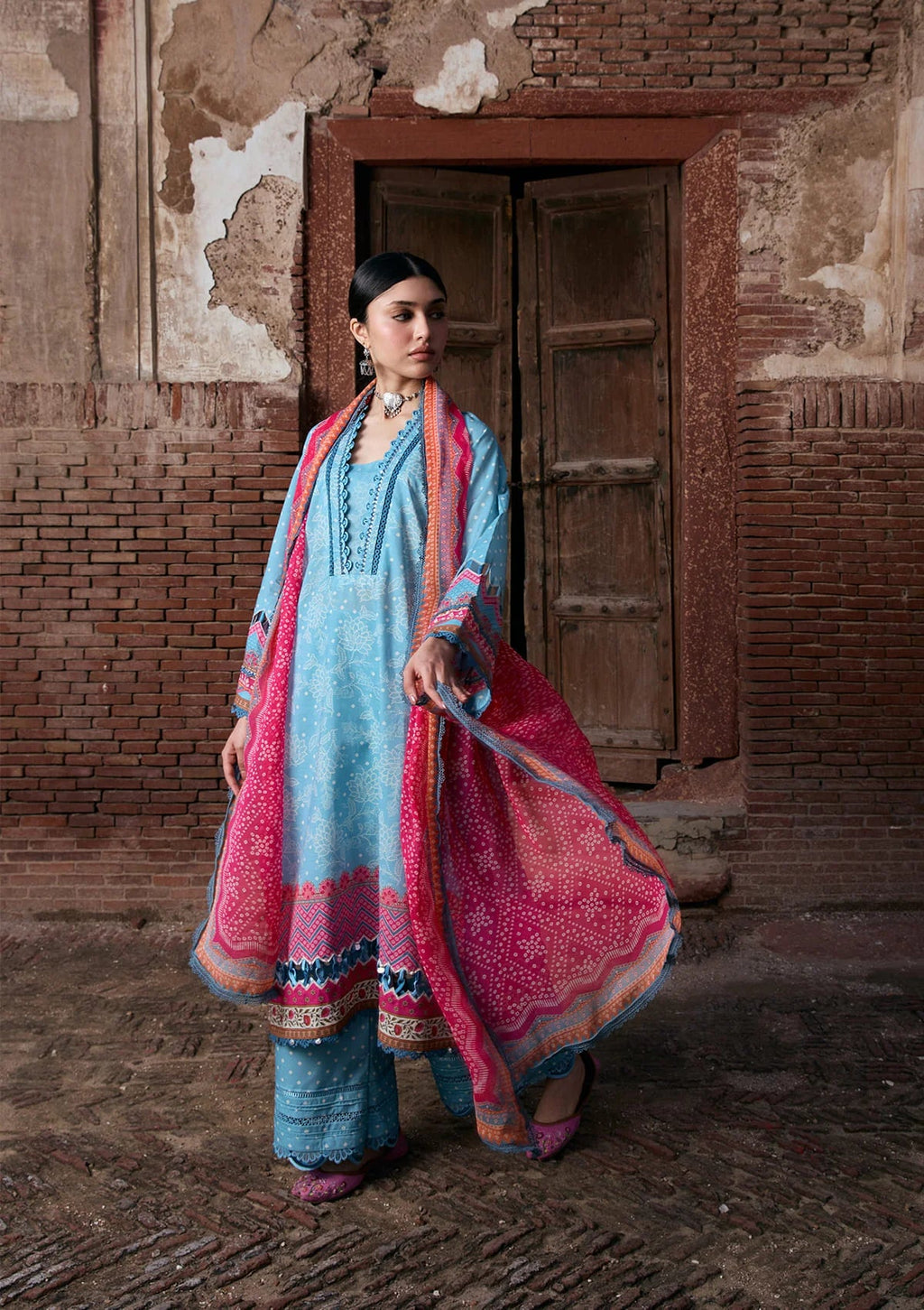 Kahf  PrintLawn with chiffon dupatta