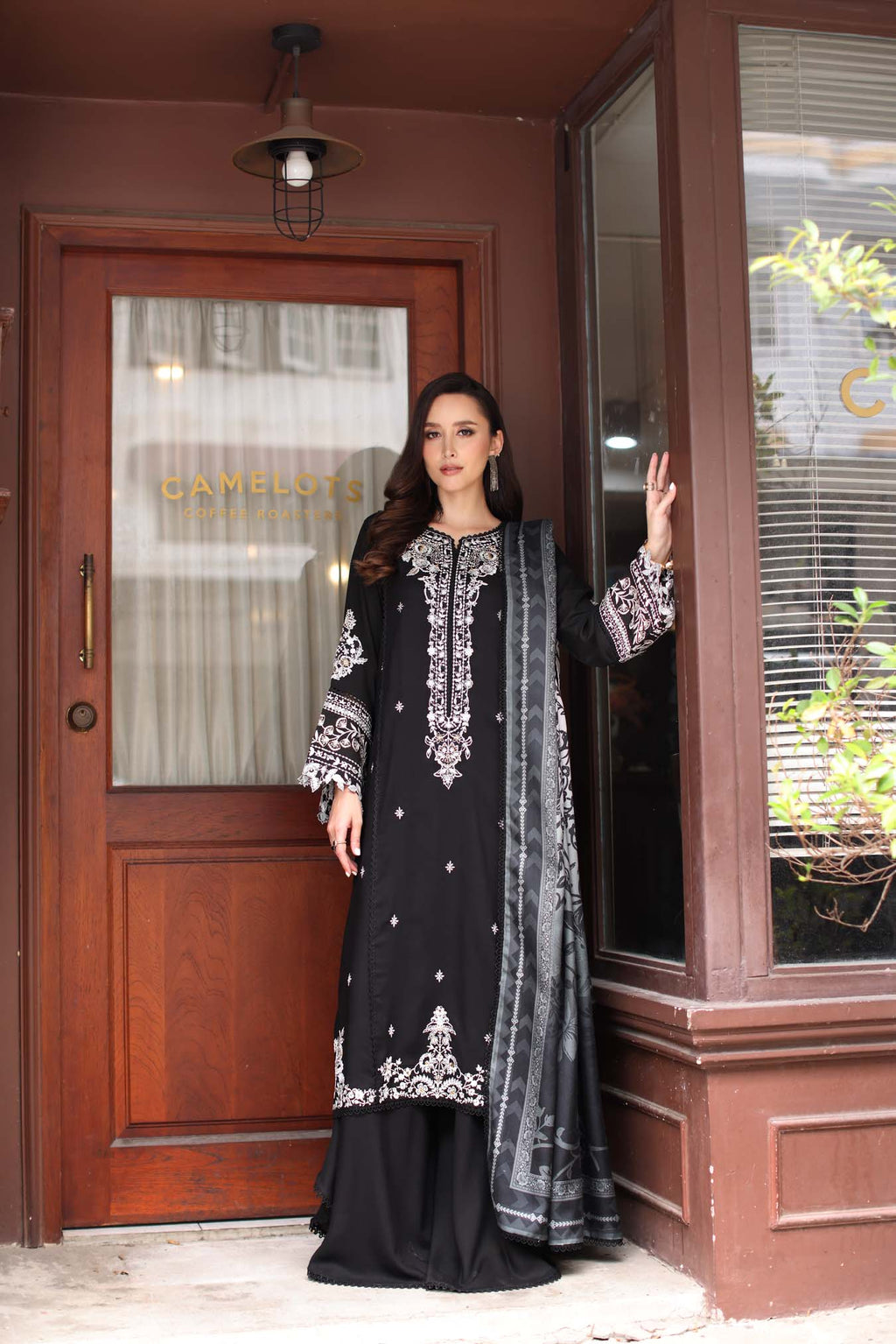 Sadia asad linen