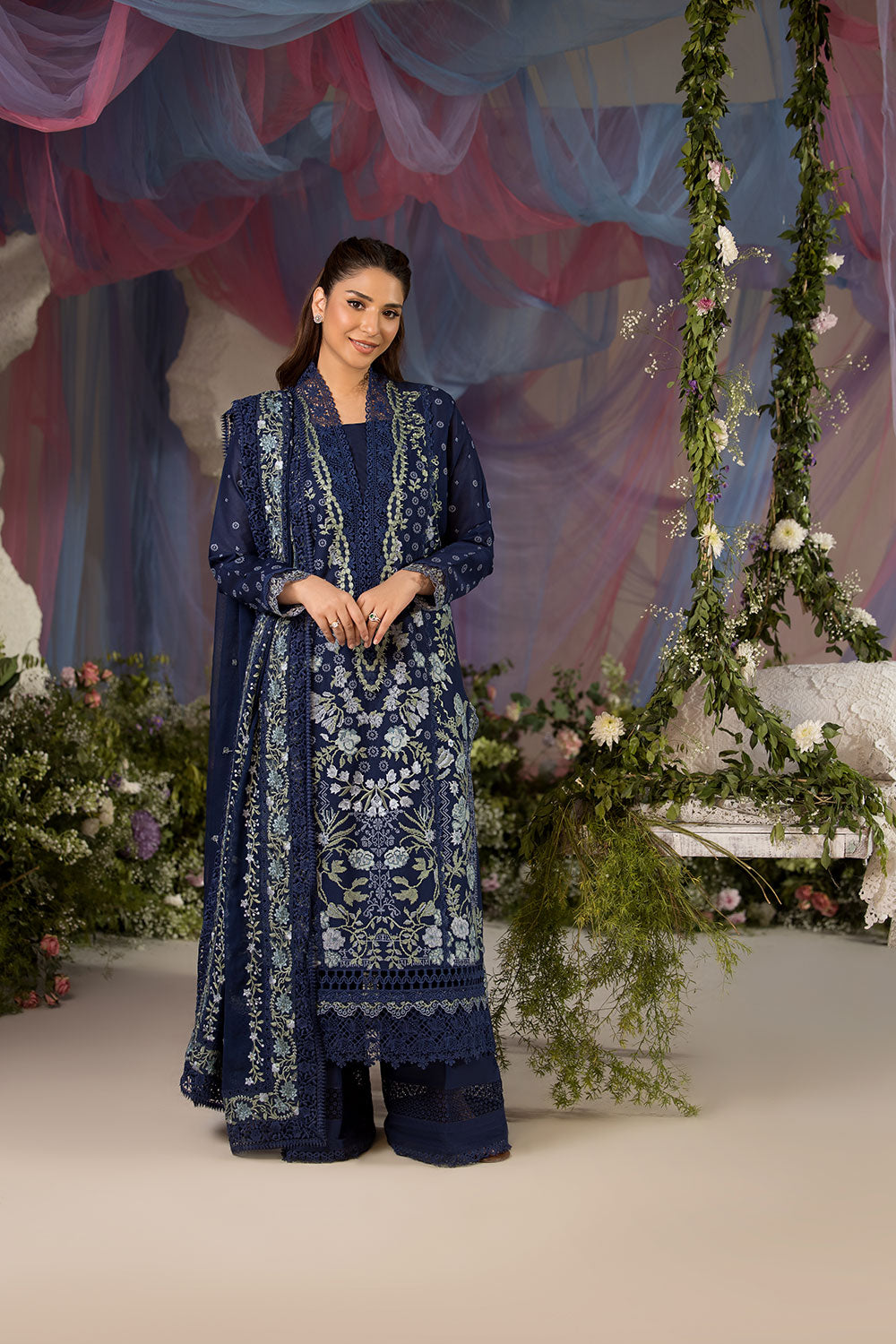 Sobia nazir luxury lawn sofort lieferbar
