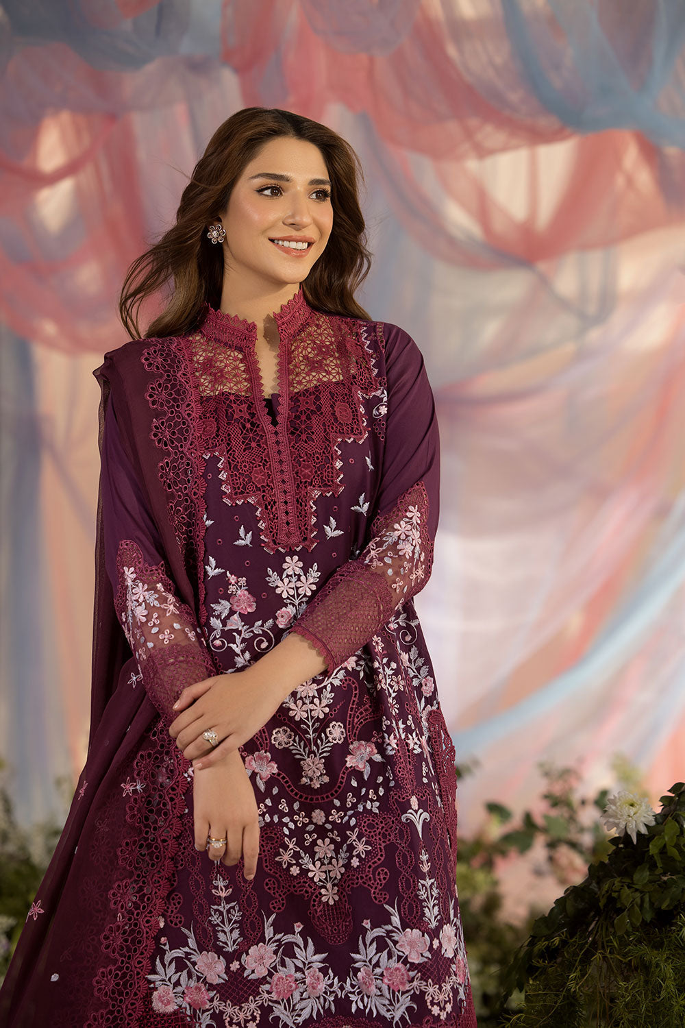 Sobia nazir luxury lawn sofort lieferbar