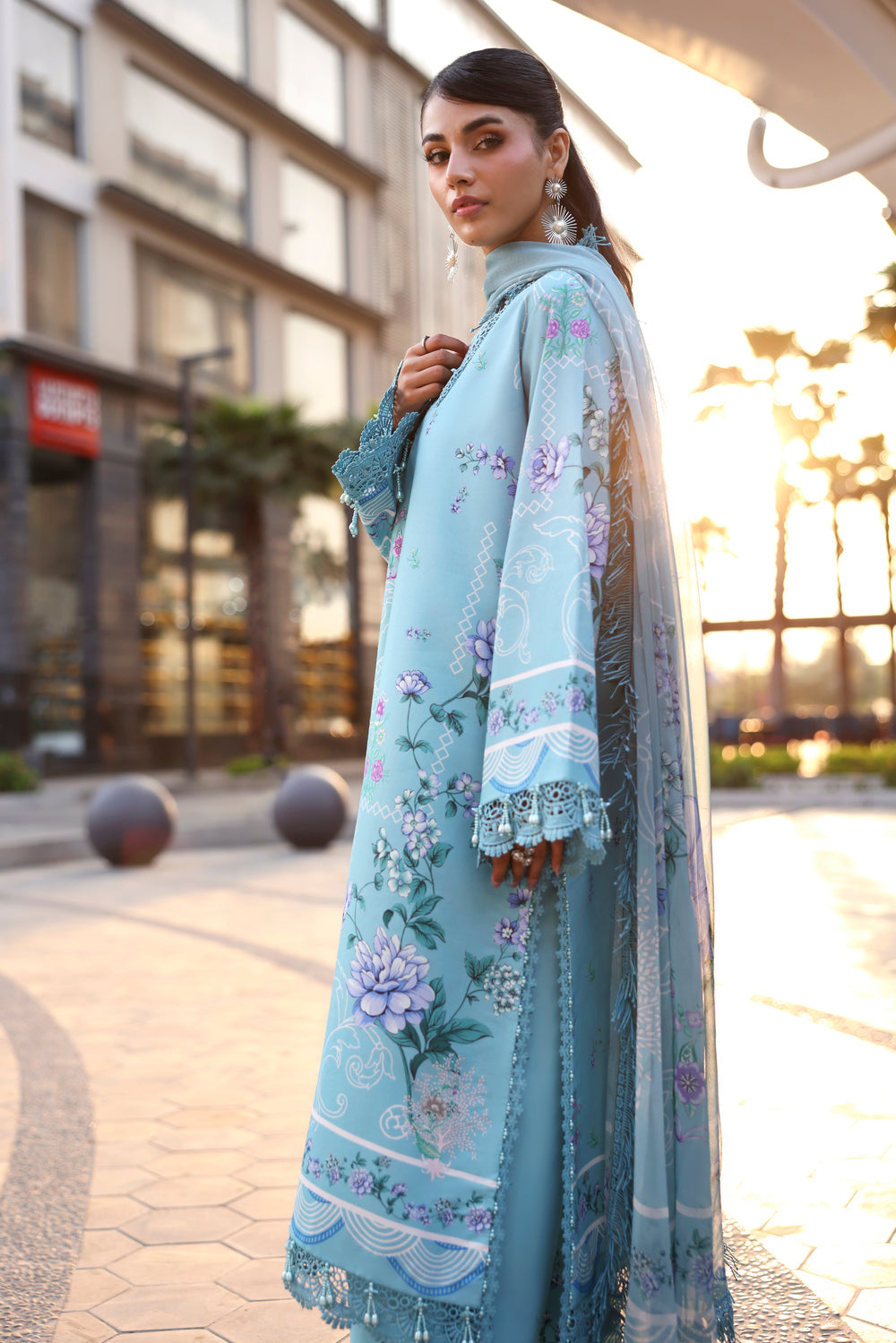 Naqsh Printed Lawn with chiffon dupatta