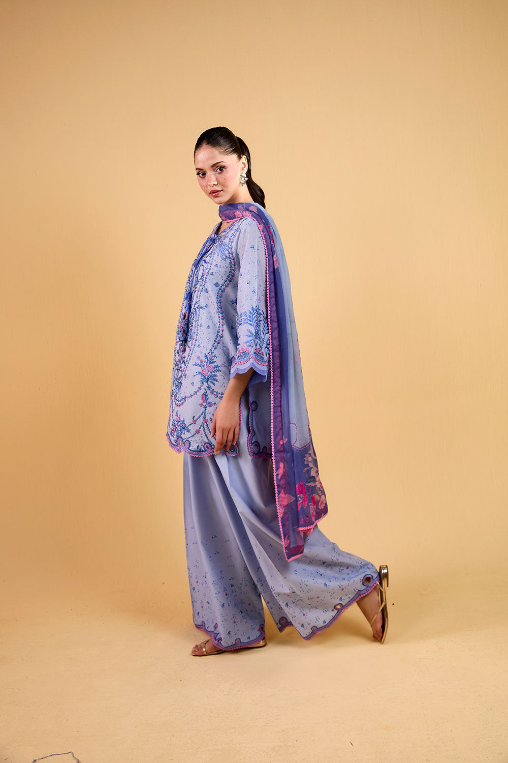 Sobia nazir lawn