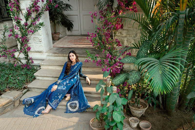 Qalamkar luxury lawn