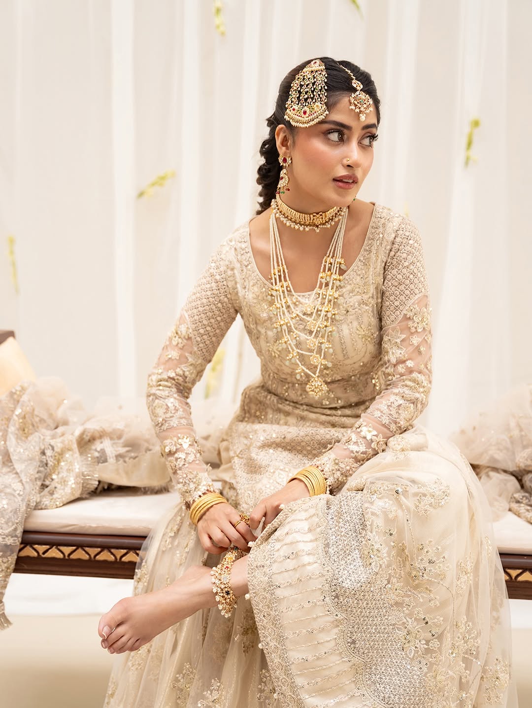 Faiza saqlain formal