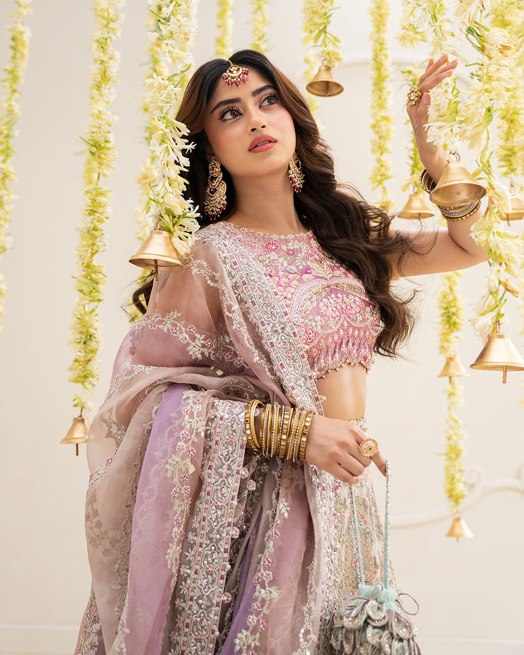 Faiza saqlain formal