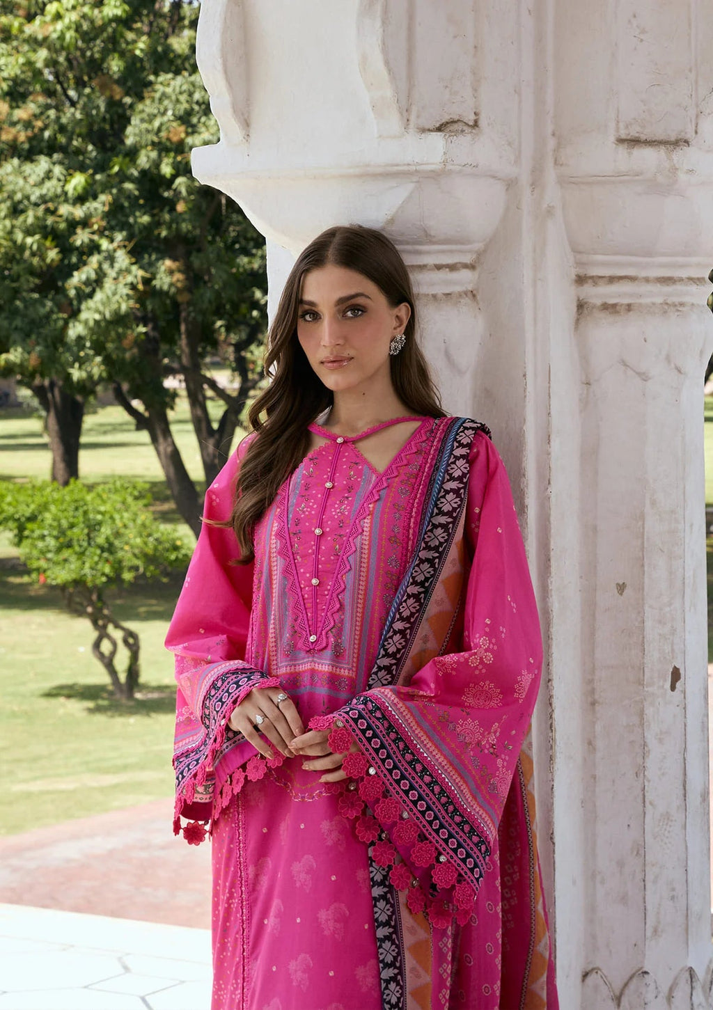 Kahf Print Lawn with chiffon dupatta
