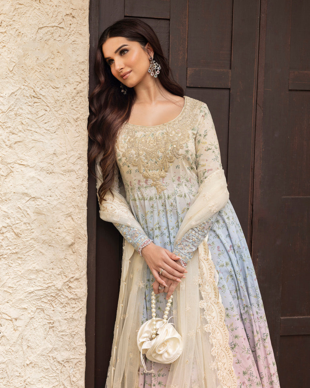 Faiza saqlain luxury lawn