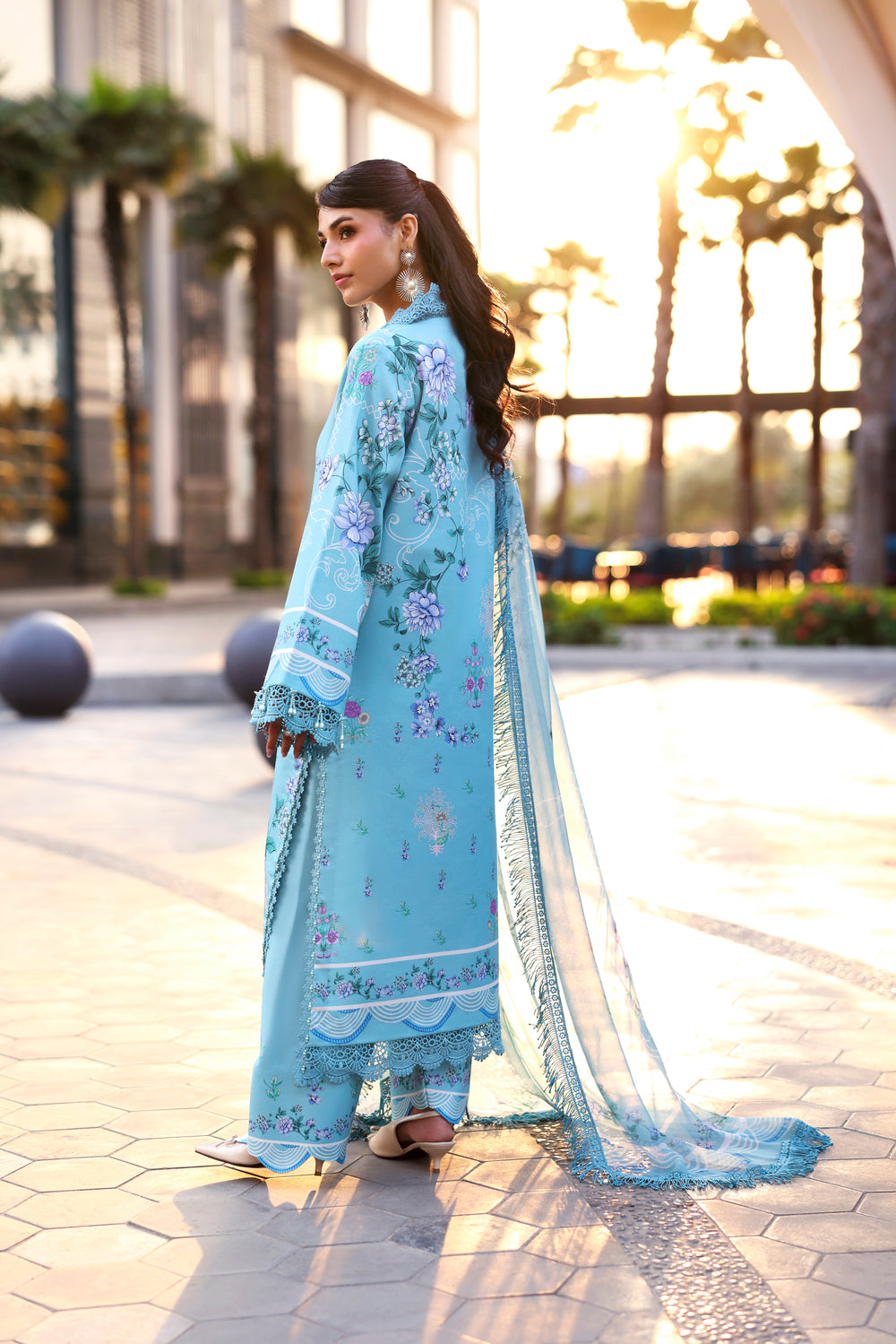 Naqsh Printed Lawn with chiffon dupatta