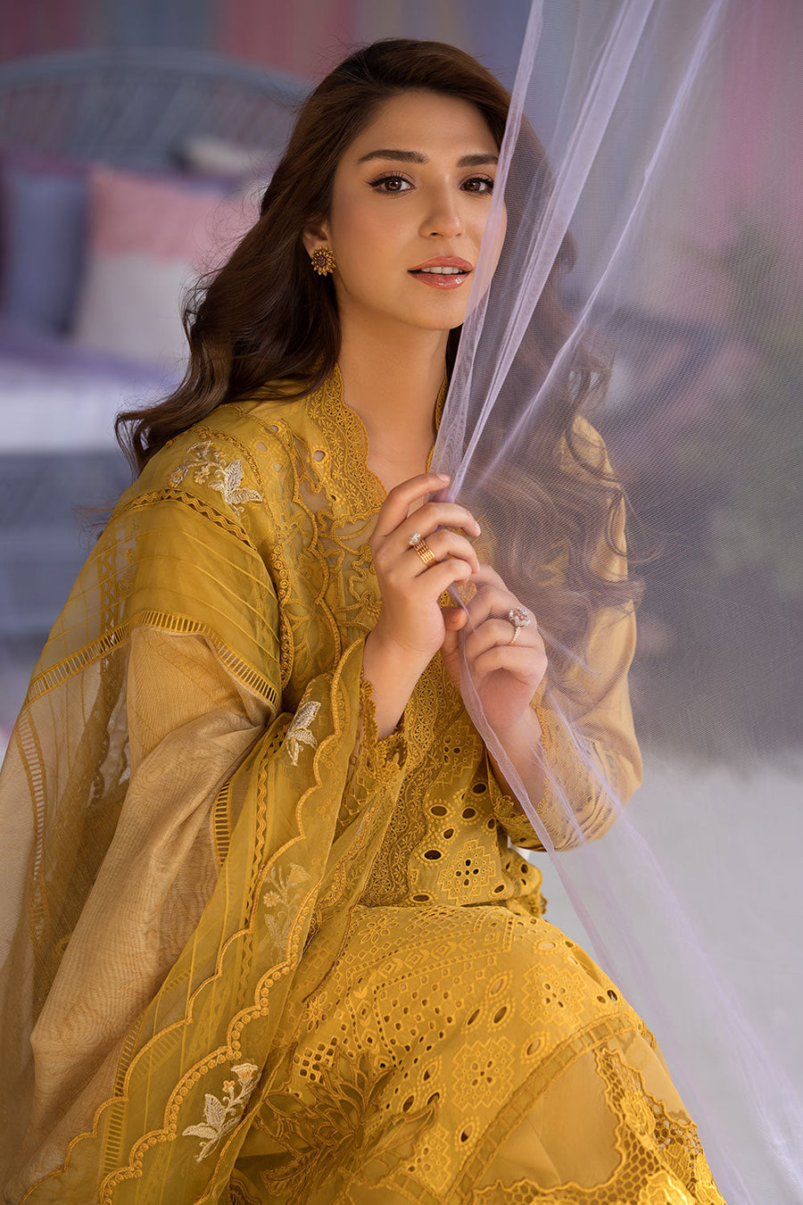 Sobia nazir luxury lawn 25