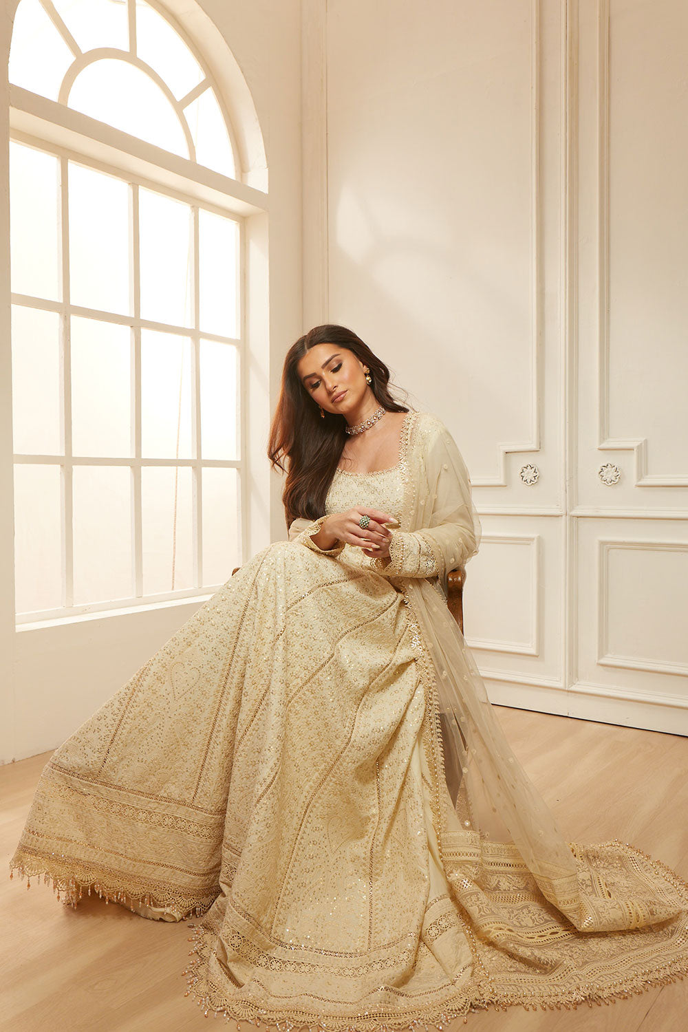 Sobia nazir luxury 26