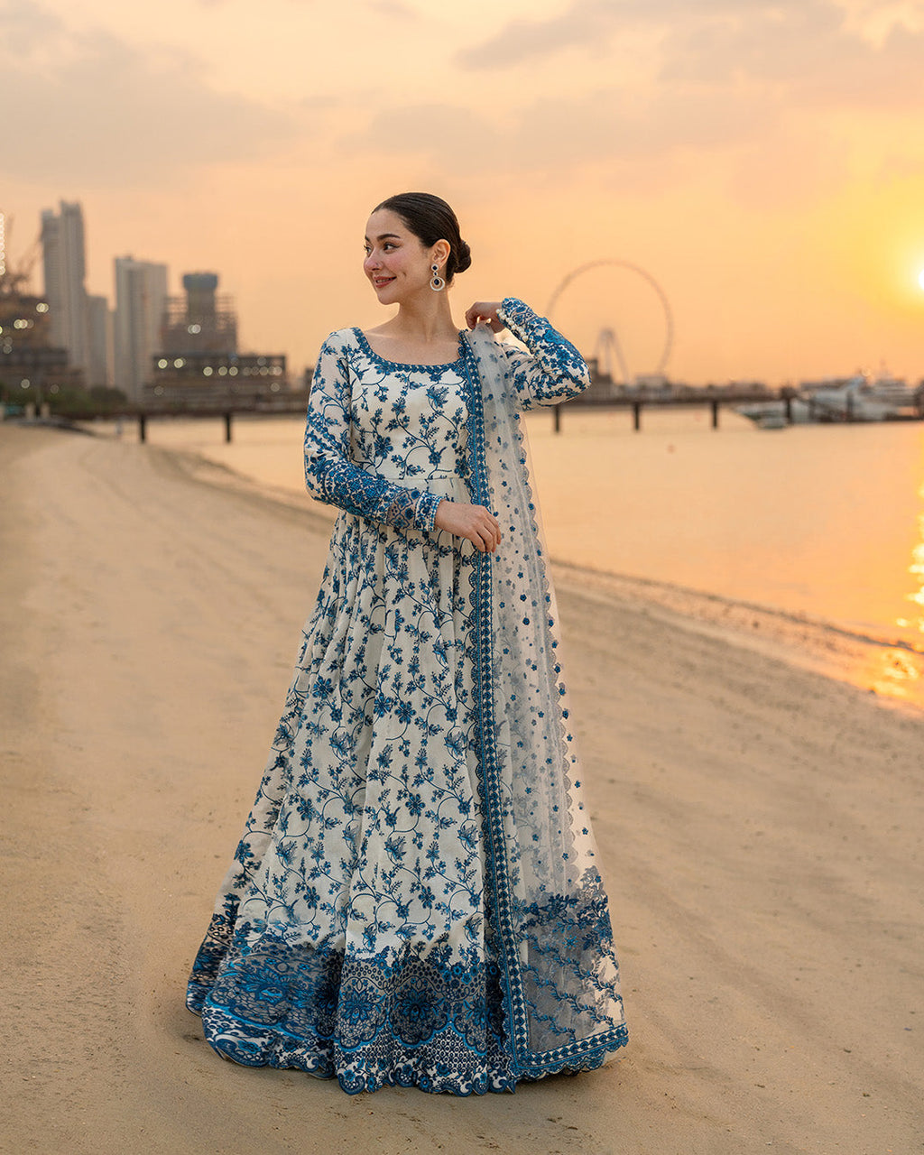 Faiza saqlain luxury lawn