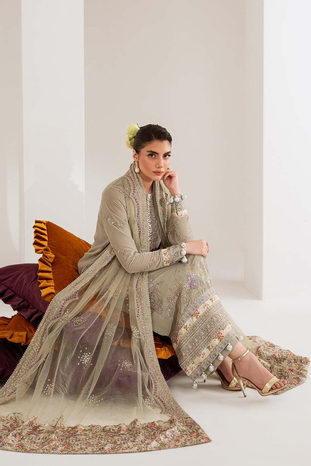Nureh Velvet