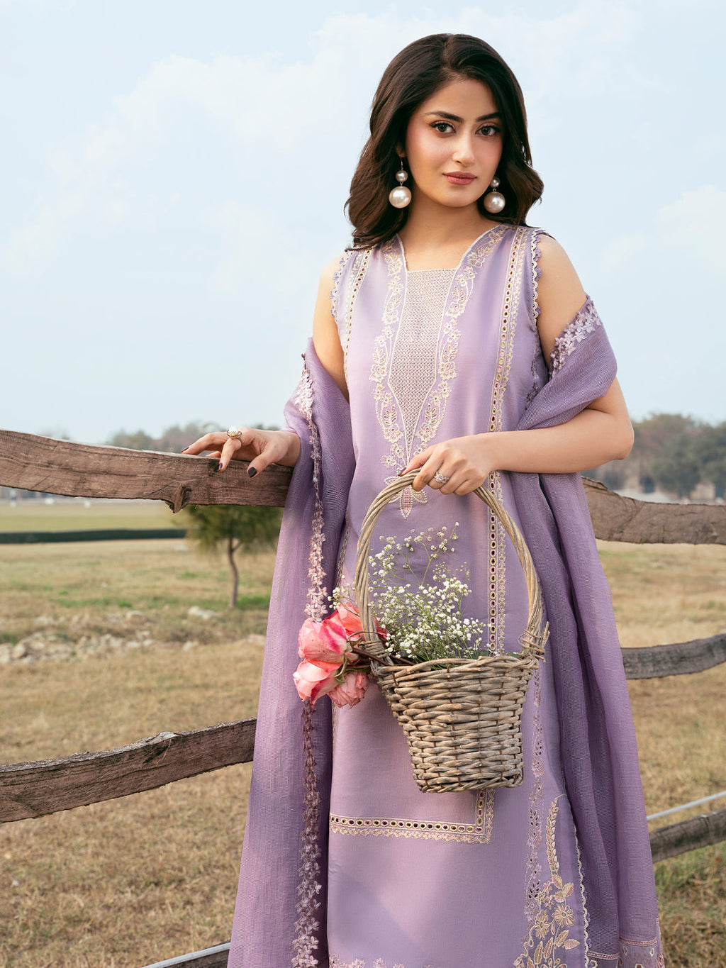 Ezel luxury Lawn