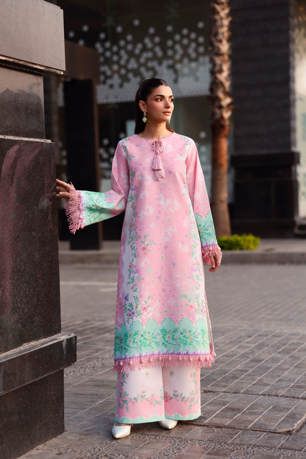 Naqsh Printed Lawn with chiffon dupatta