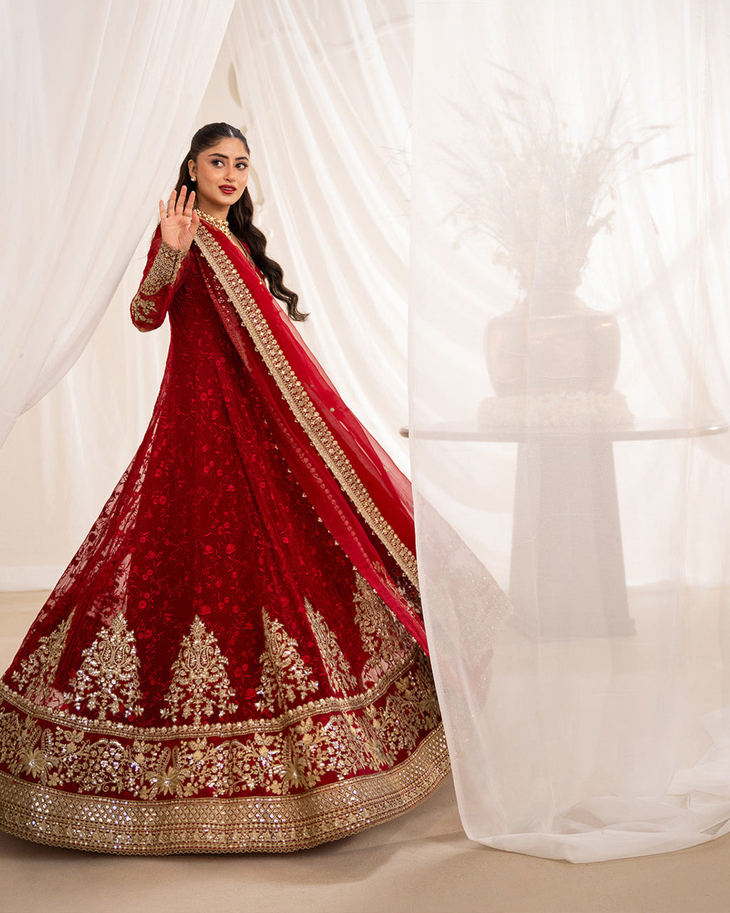 Faiza saqlain formal