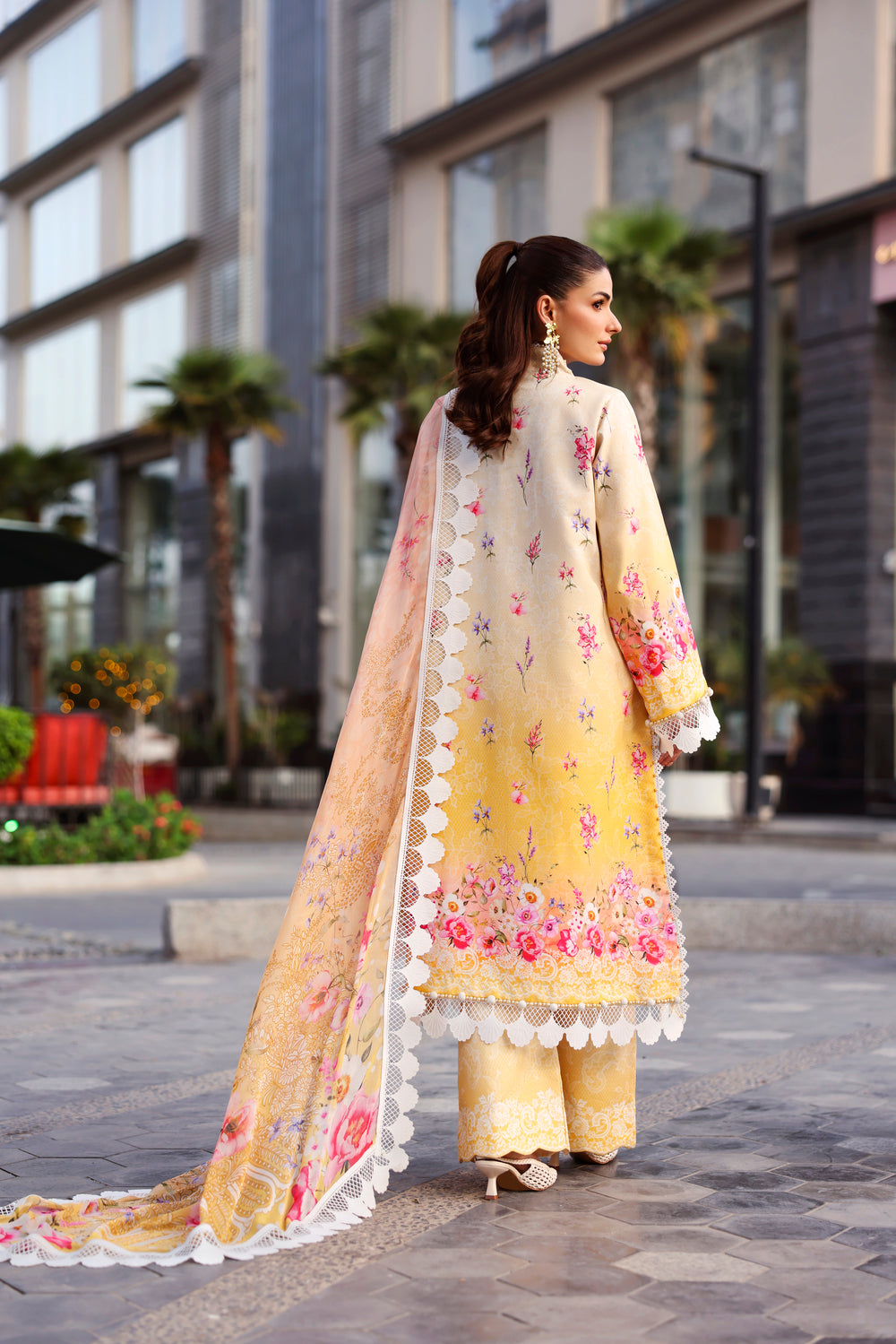 Naqsh Printed Lawn with chiffon dupatta