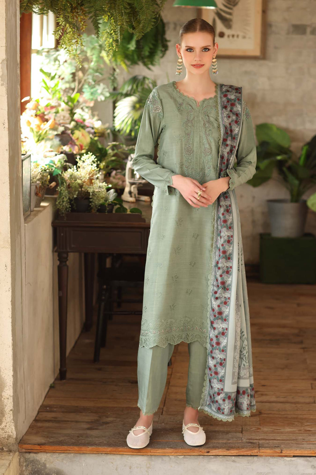 Sadia asad linen