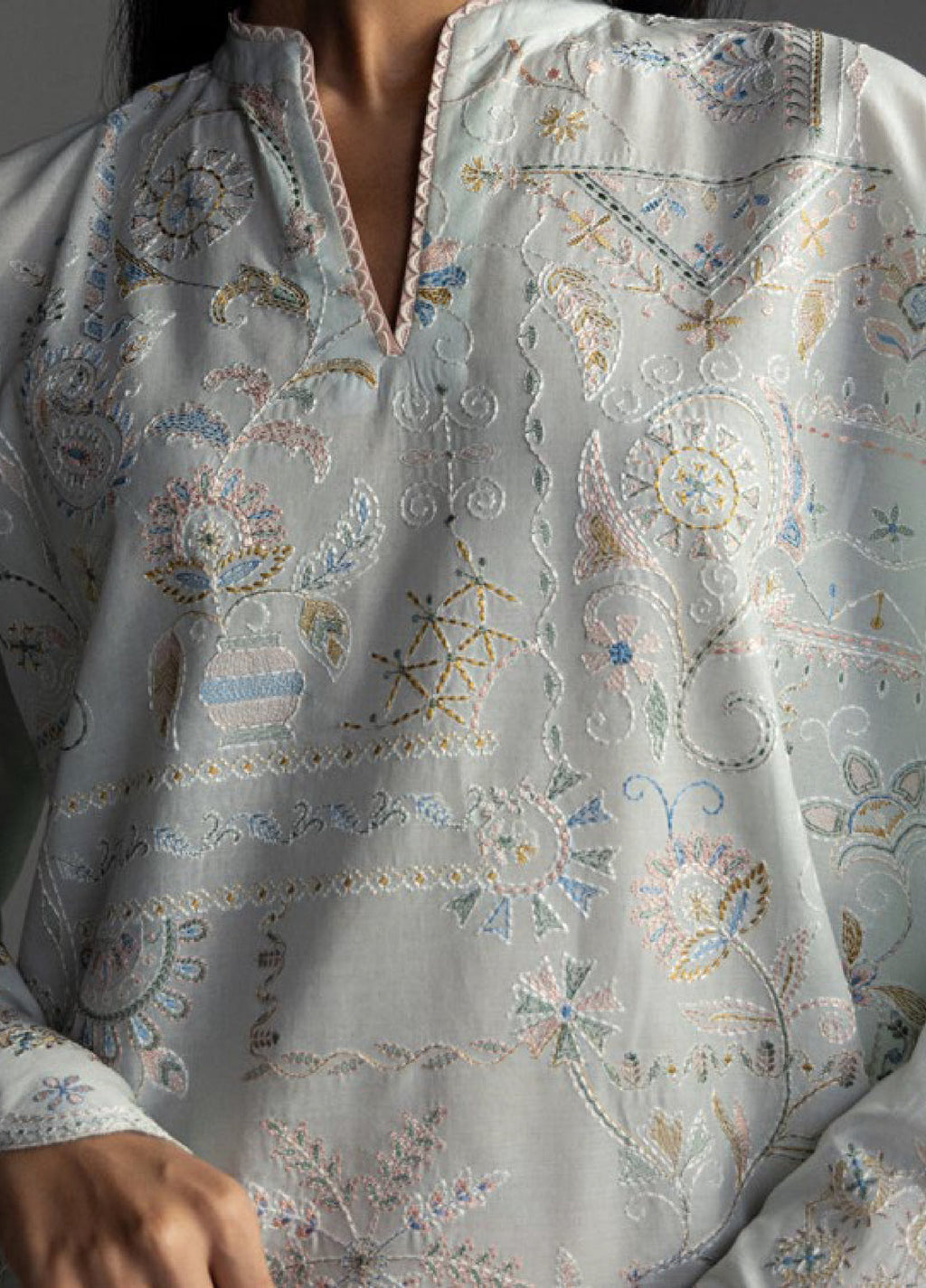 Zarashajahn Embroidered
