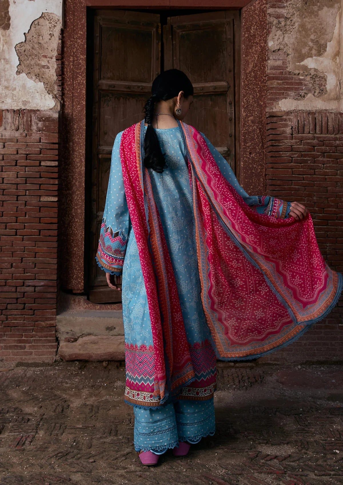 Kahf  PrintLawn with chiffon dupatta