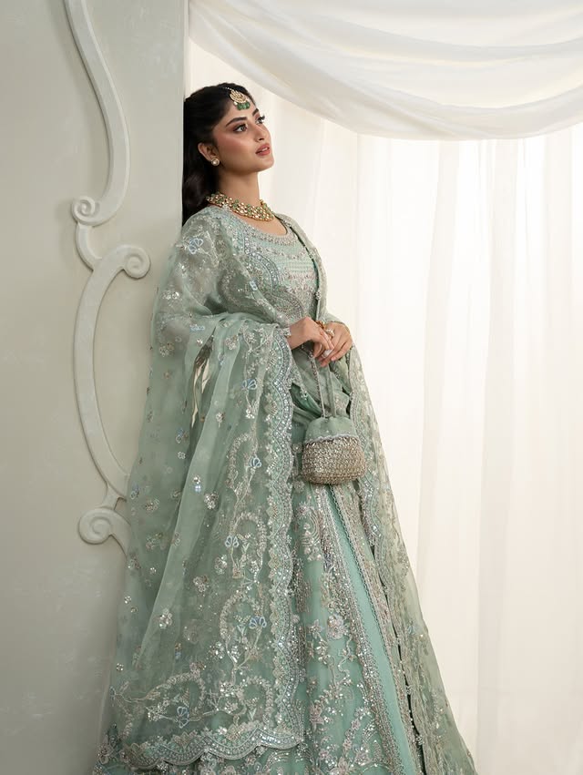 Faiza saqlain