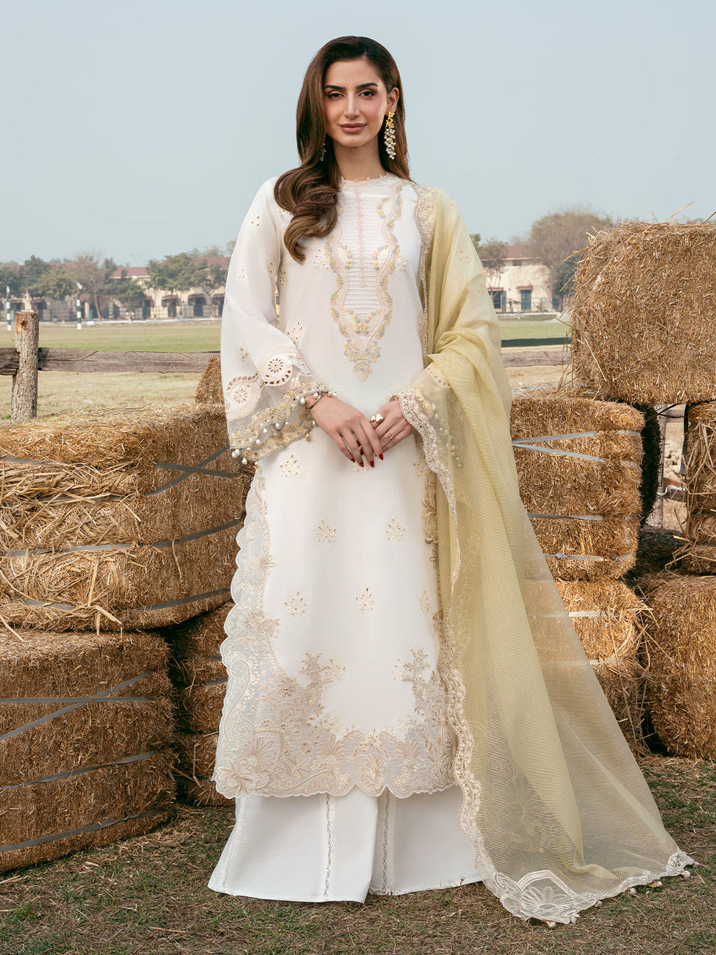 Ezel luxury lawn