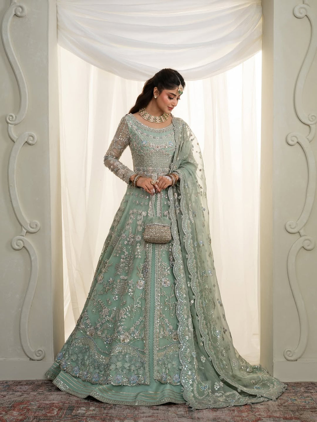 Faiza saqlain