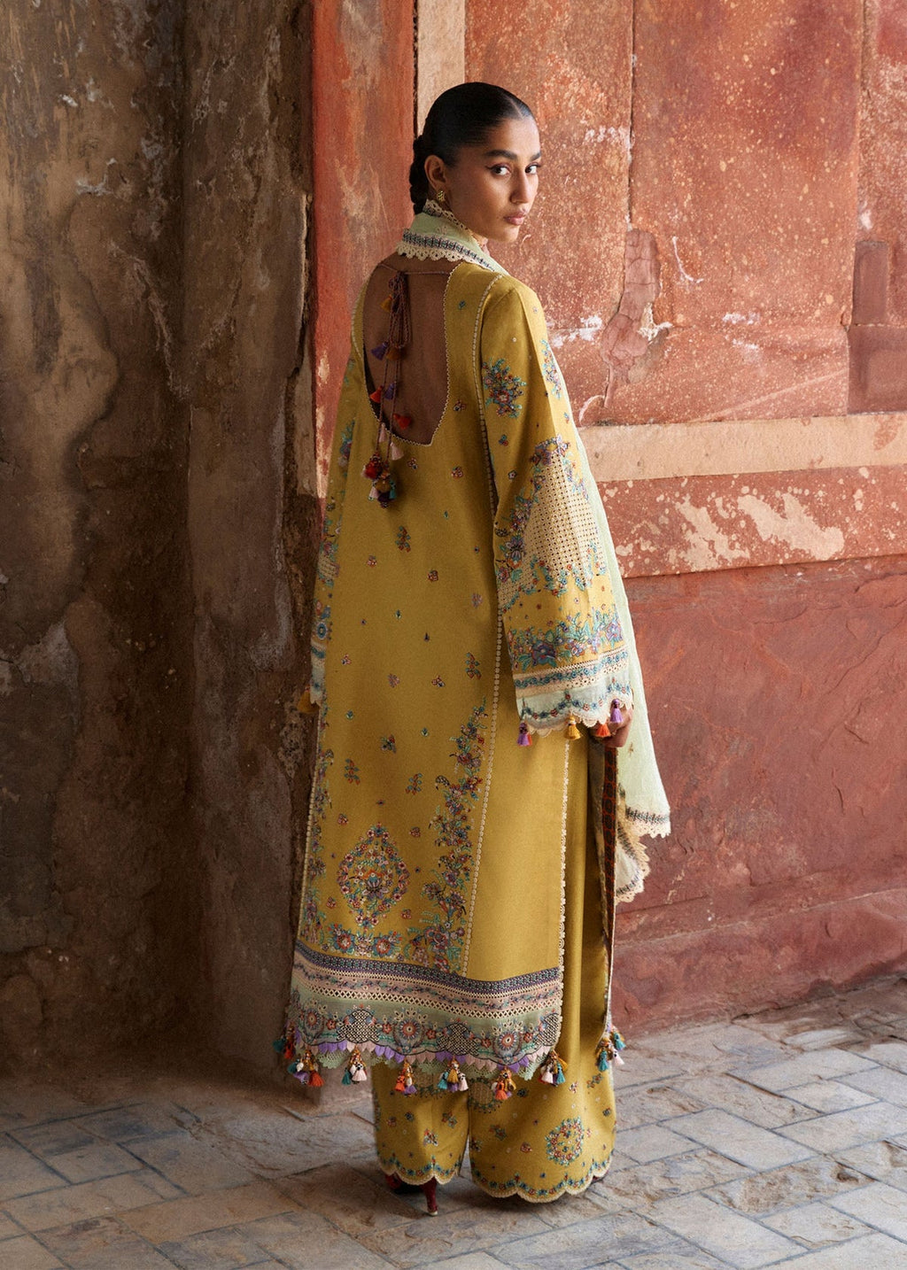 Hussein Rehar luxury lawn
