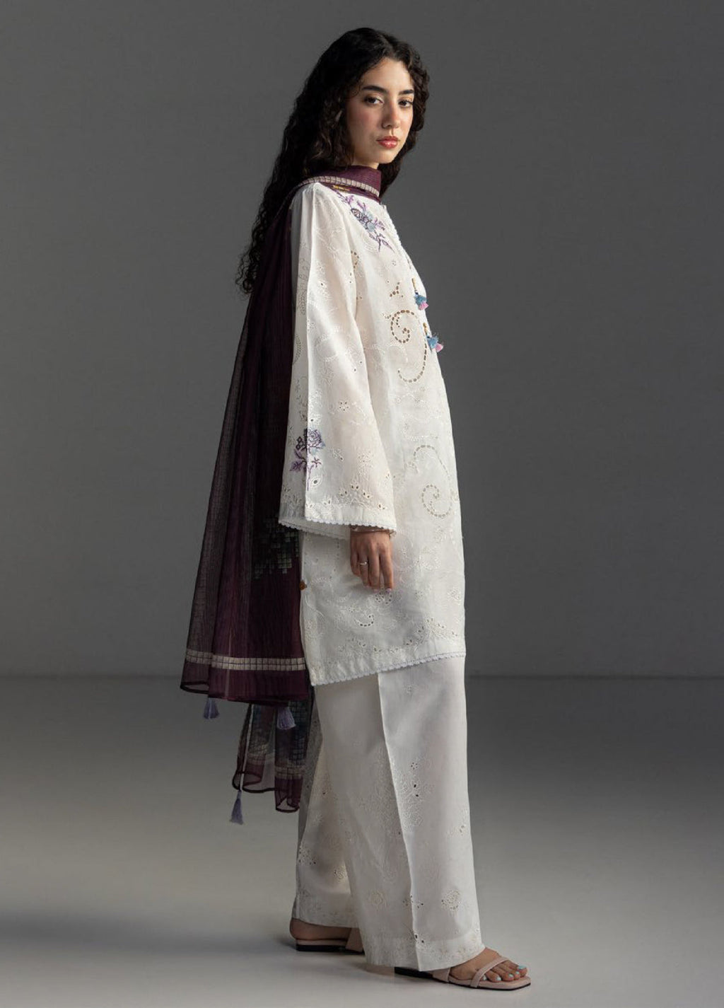 Zarashajahn Embroidered