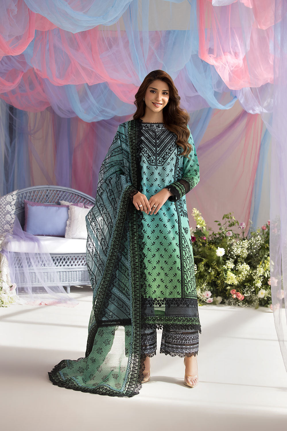 Sobia nazir luxury lawn