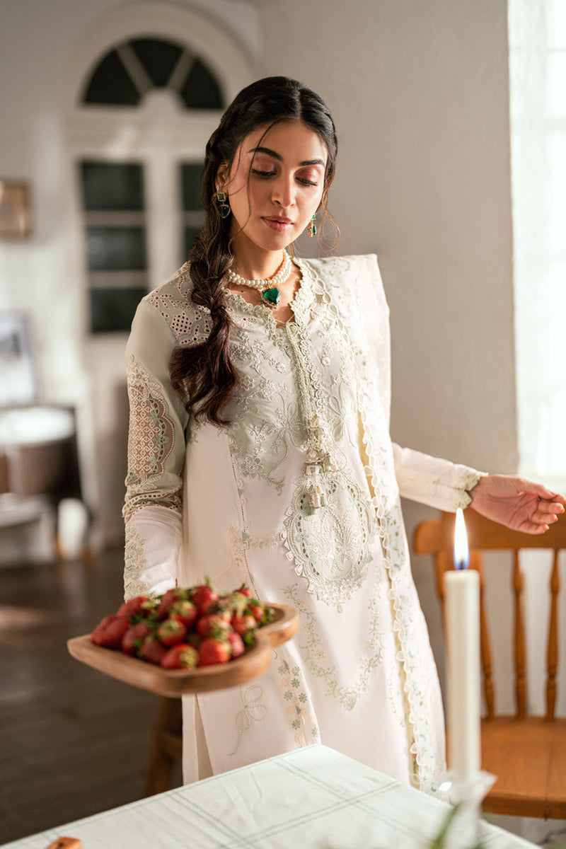 Qalamkar luxury lawn