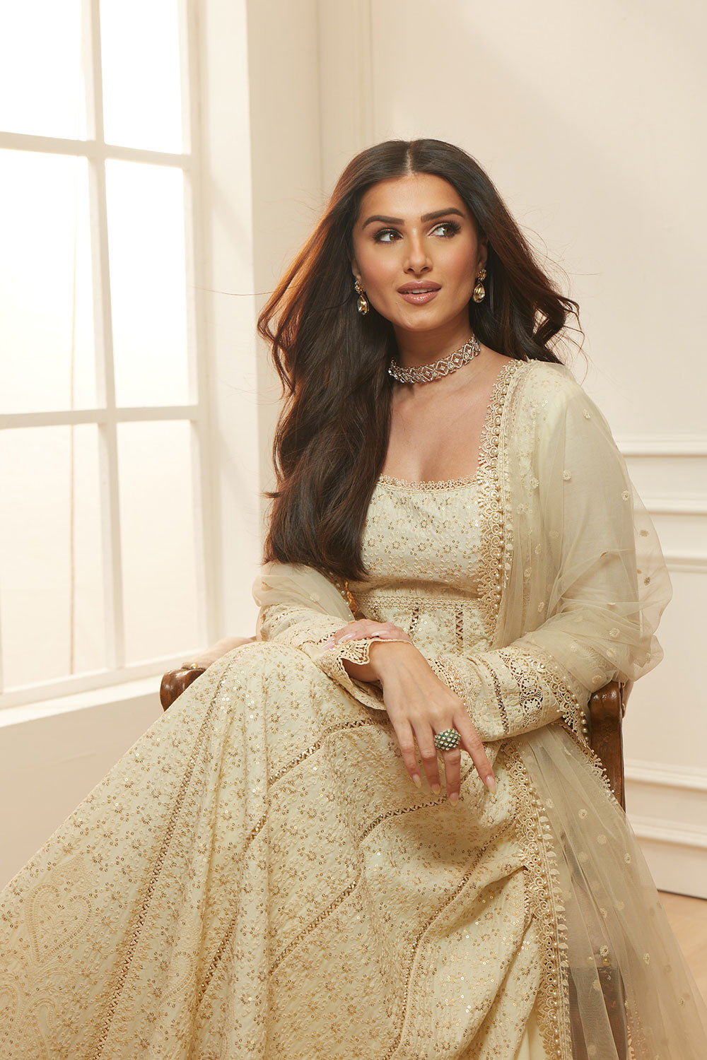 Sobia nazir luxury 26