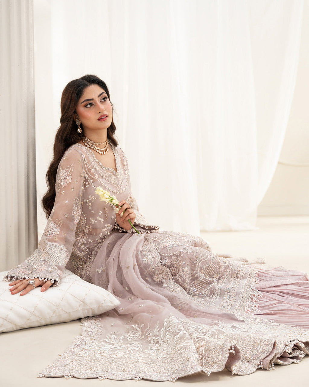Faiza saqlain formal