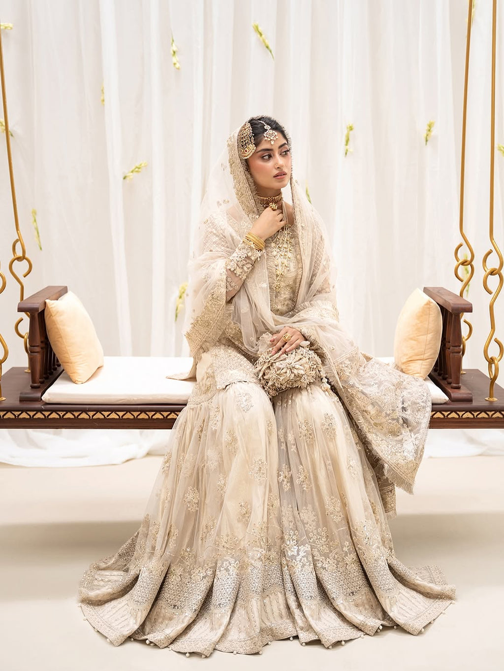 Faiza saqlain formal