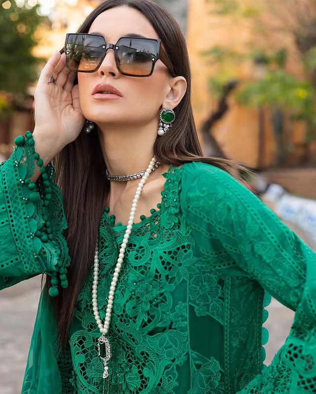 Maria b luxury lawn 25 sofort lieferbar
