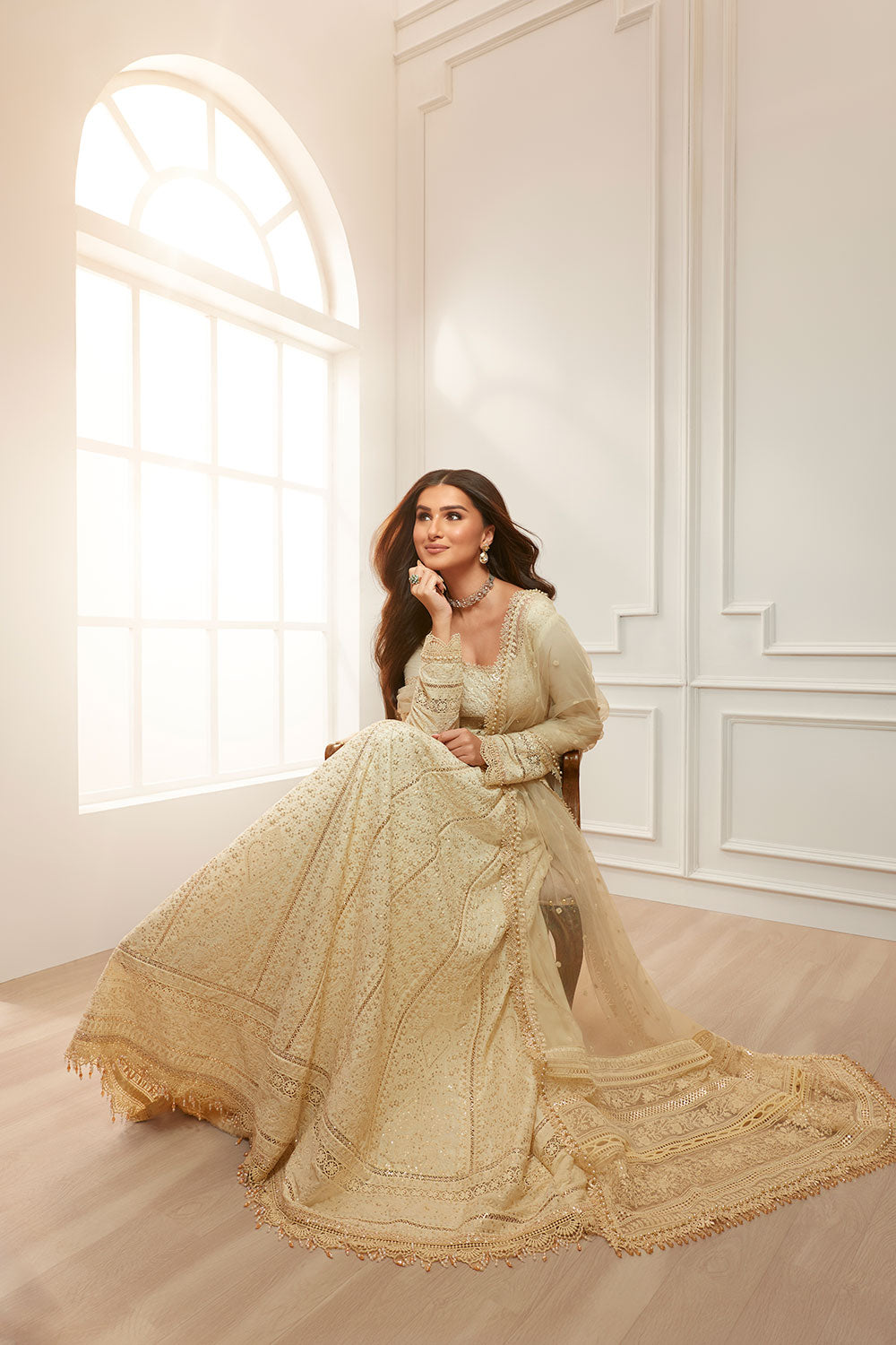 Sobia nazir luxury 26