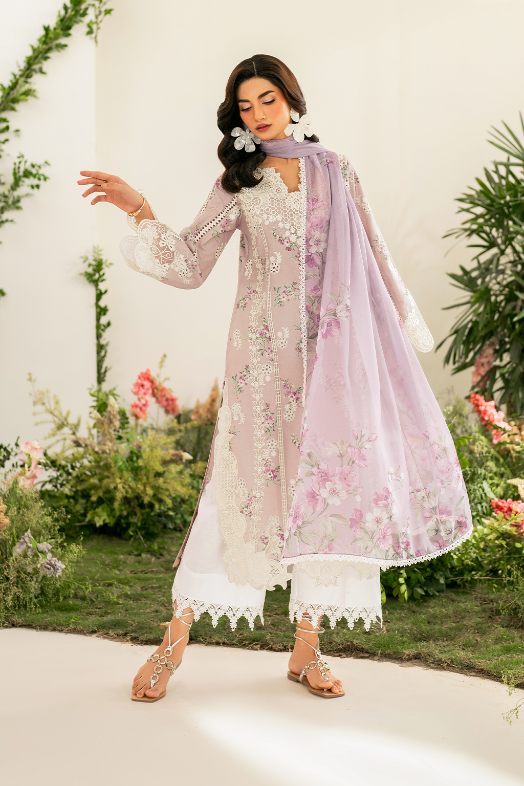 Iznik lawn with Farshi shalwar