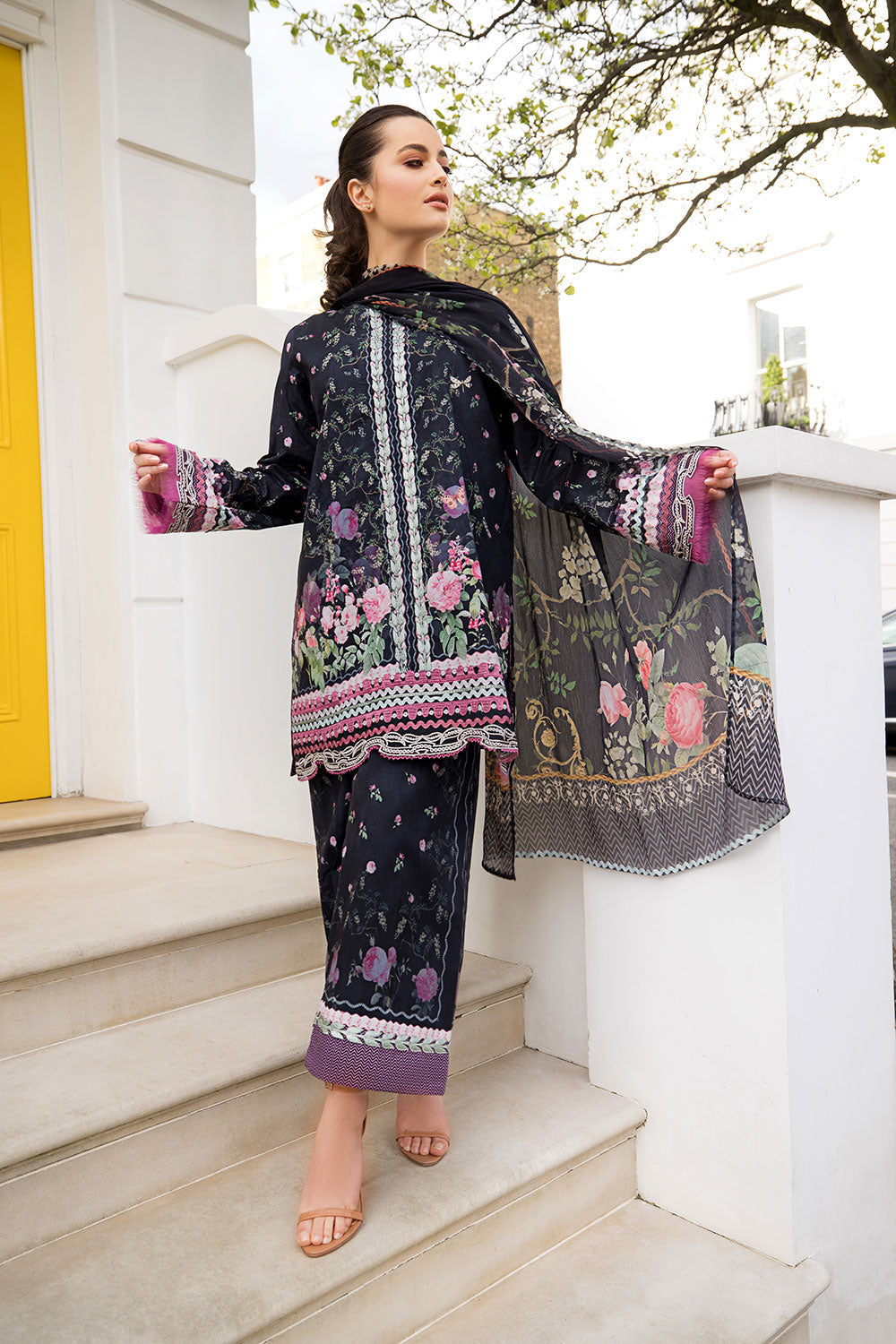 Sobia nazir lawn