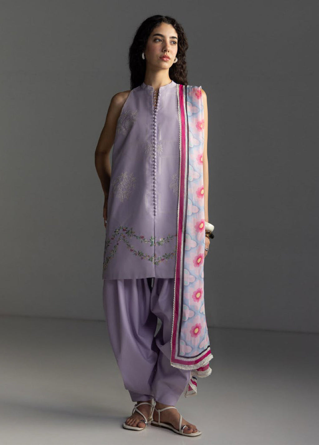Zarashajahn Embroidered