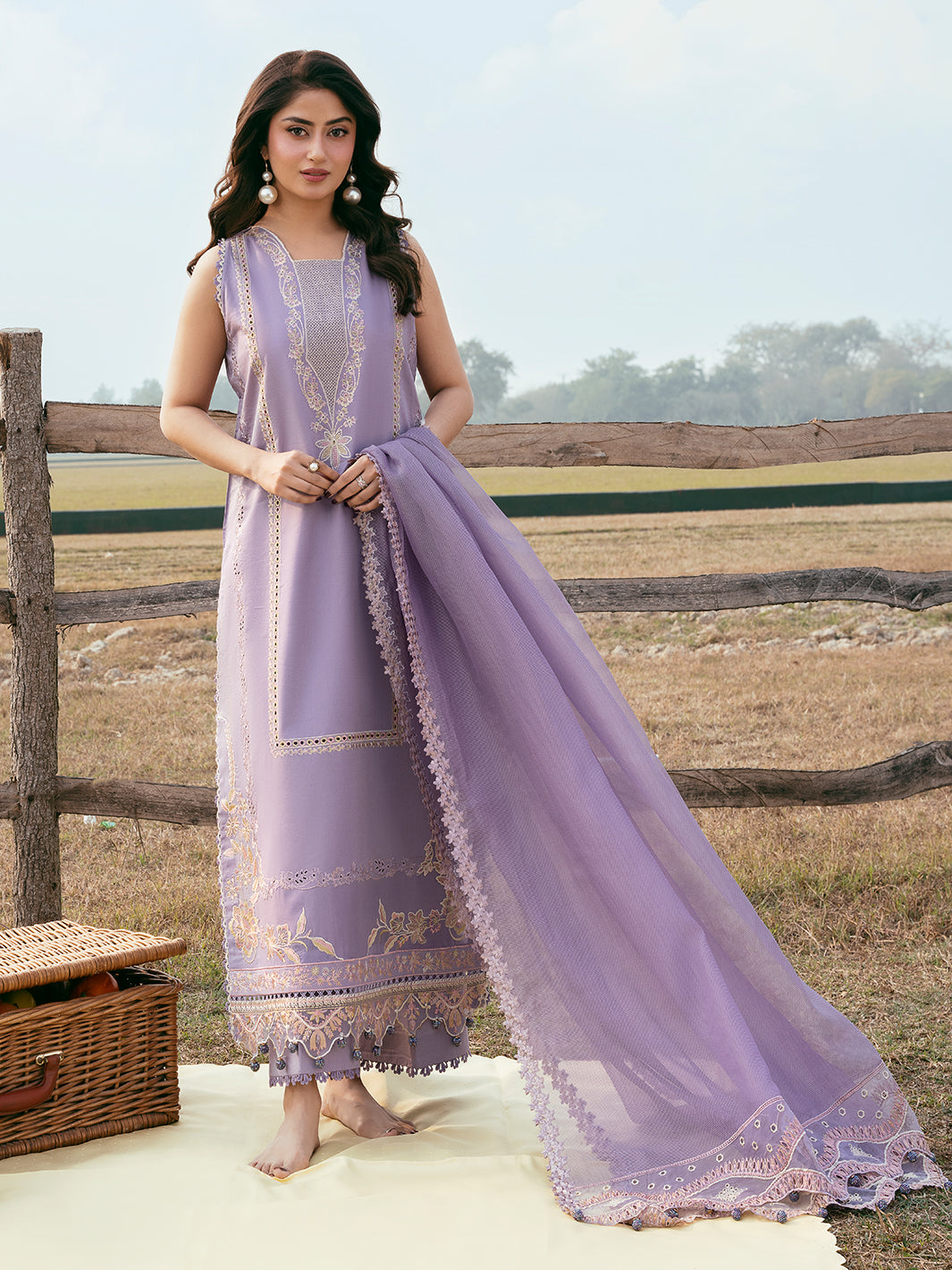 Ezel luxury Lawn
