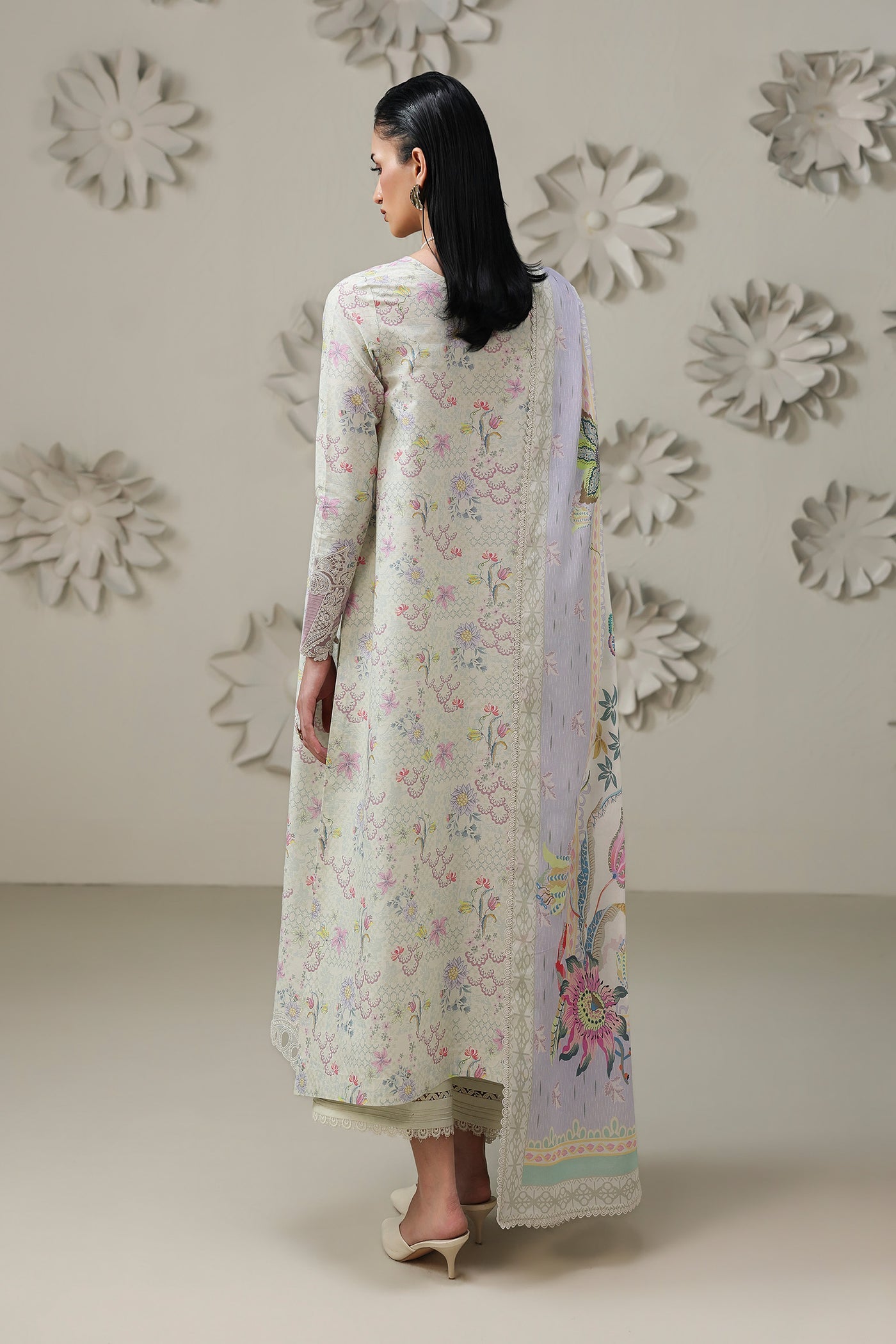 Qalamkar lawn