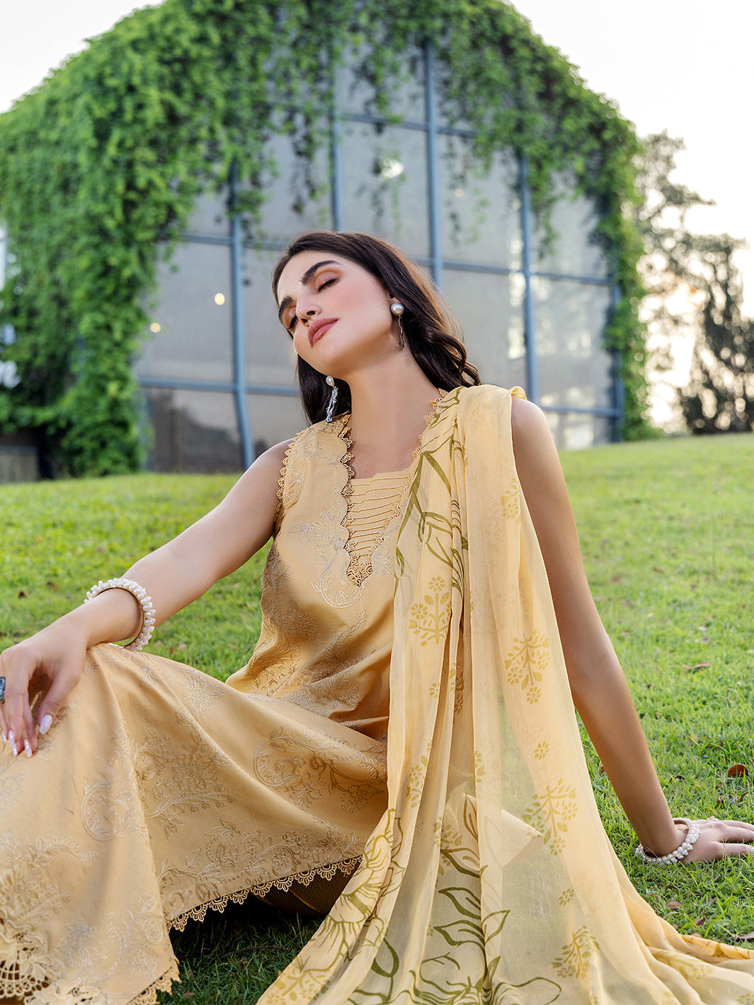 Yards luxury lawn