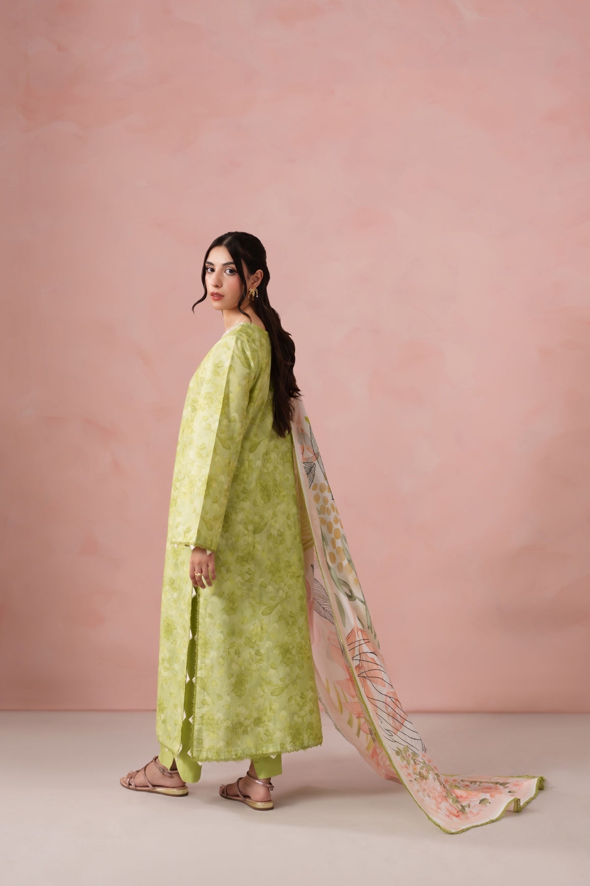Neeshay Lawn