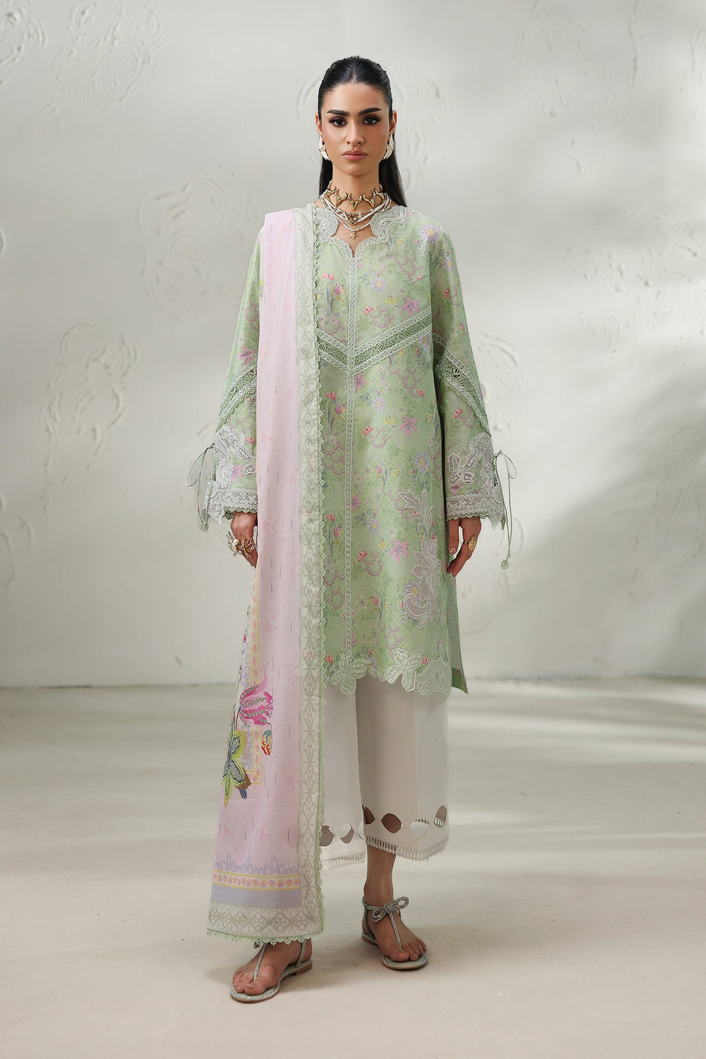 Qalamkar lawn