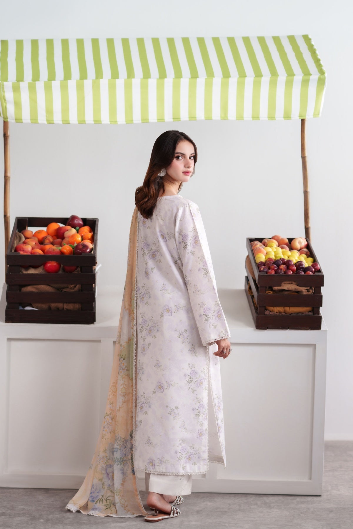 Neeshay Lawn