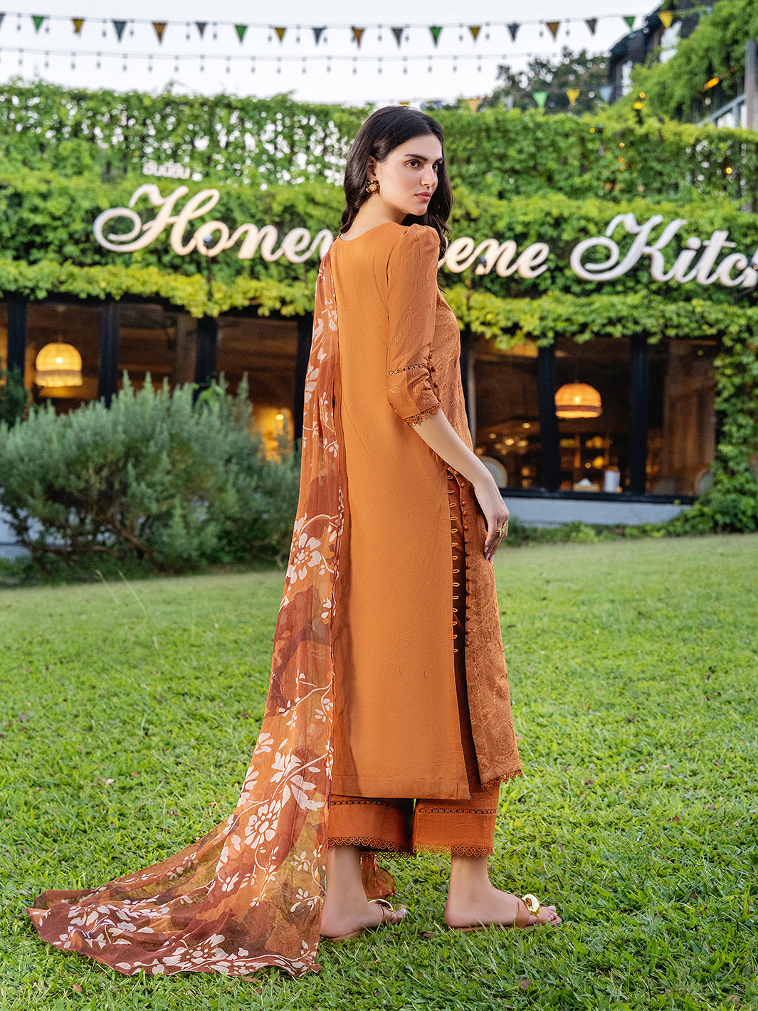 Yards luxury lawn