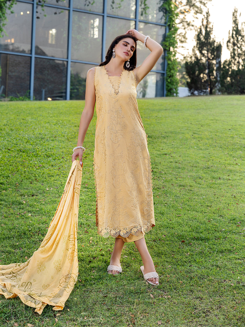 Yards luxury lawn