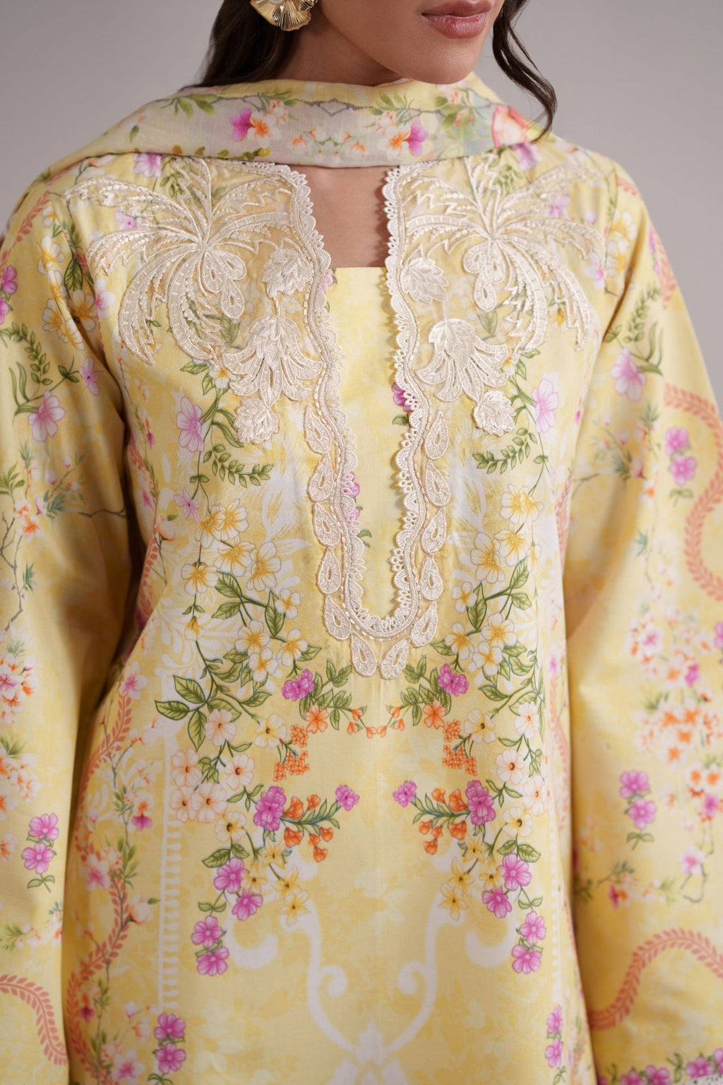Neeshay Lawn