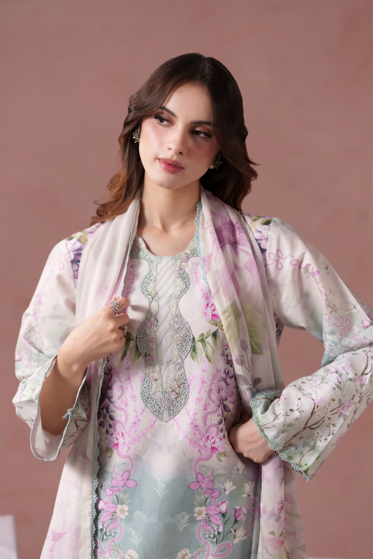Neeshay lawn